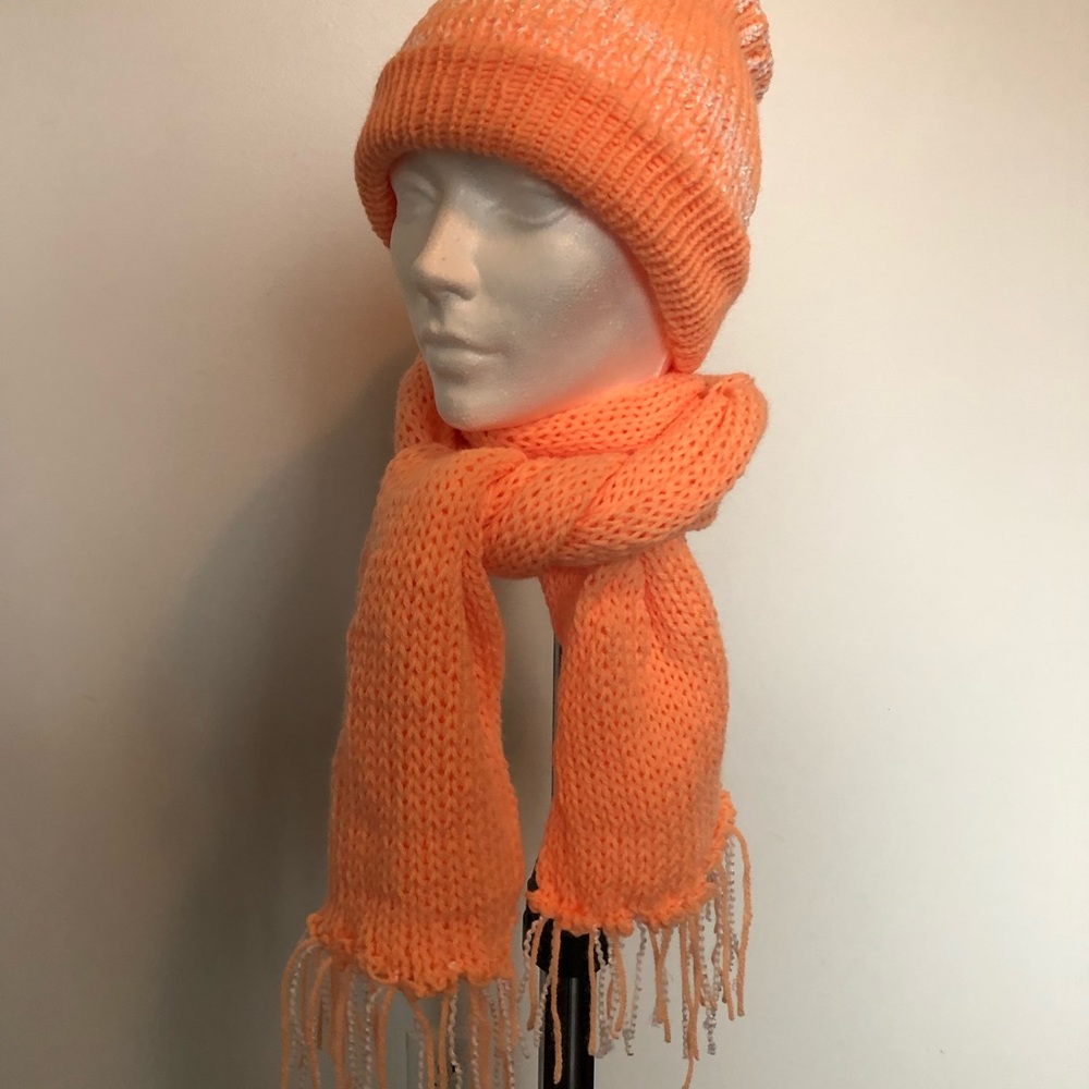 Knitted hats and scarf set. Handmade.